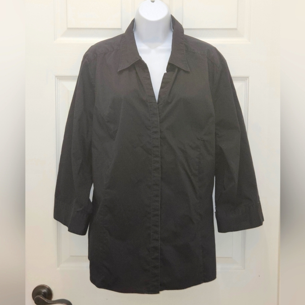 Basic Editions Women's Black Button Down Shirt / Size 3X